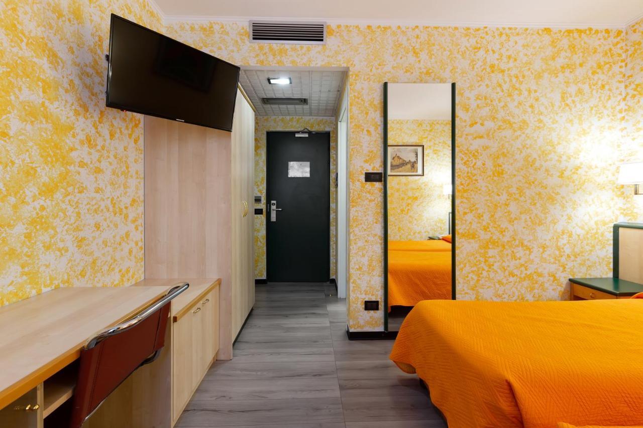 Ginosi Arizona Hotel Milan Extérieur photo