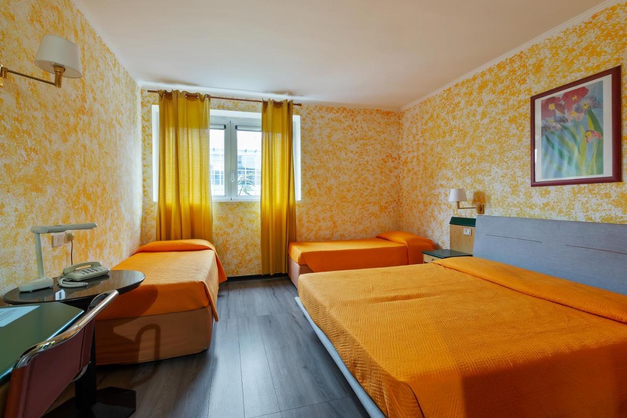 Ginosi Arizona Hotel Milan Extérieur photo