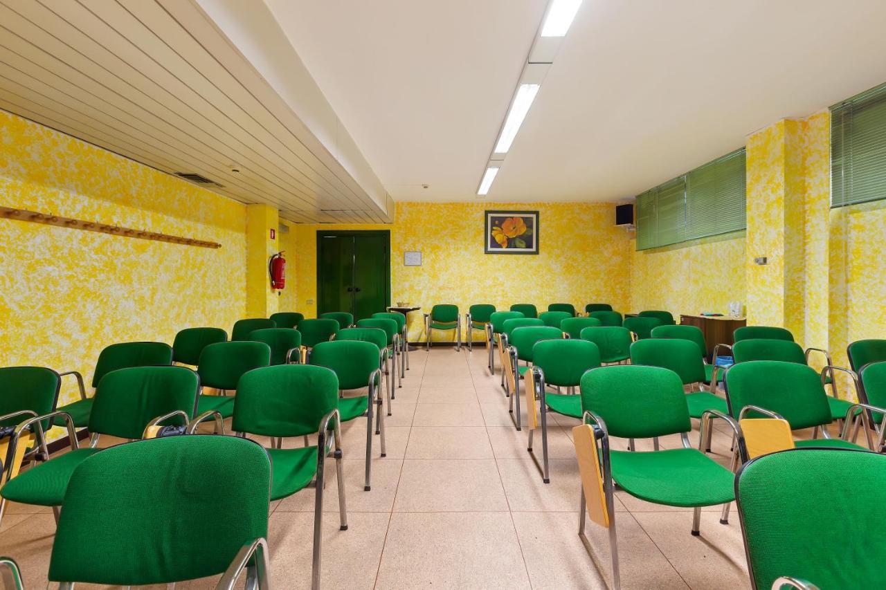 Ginosi Arizona Hotel Milan Extérieur photo