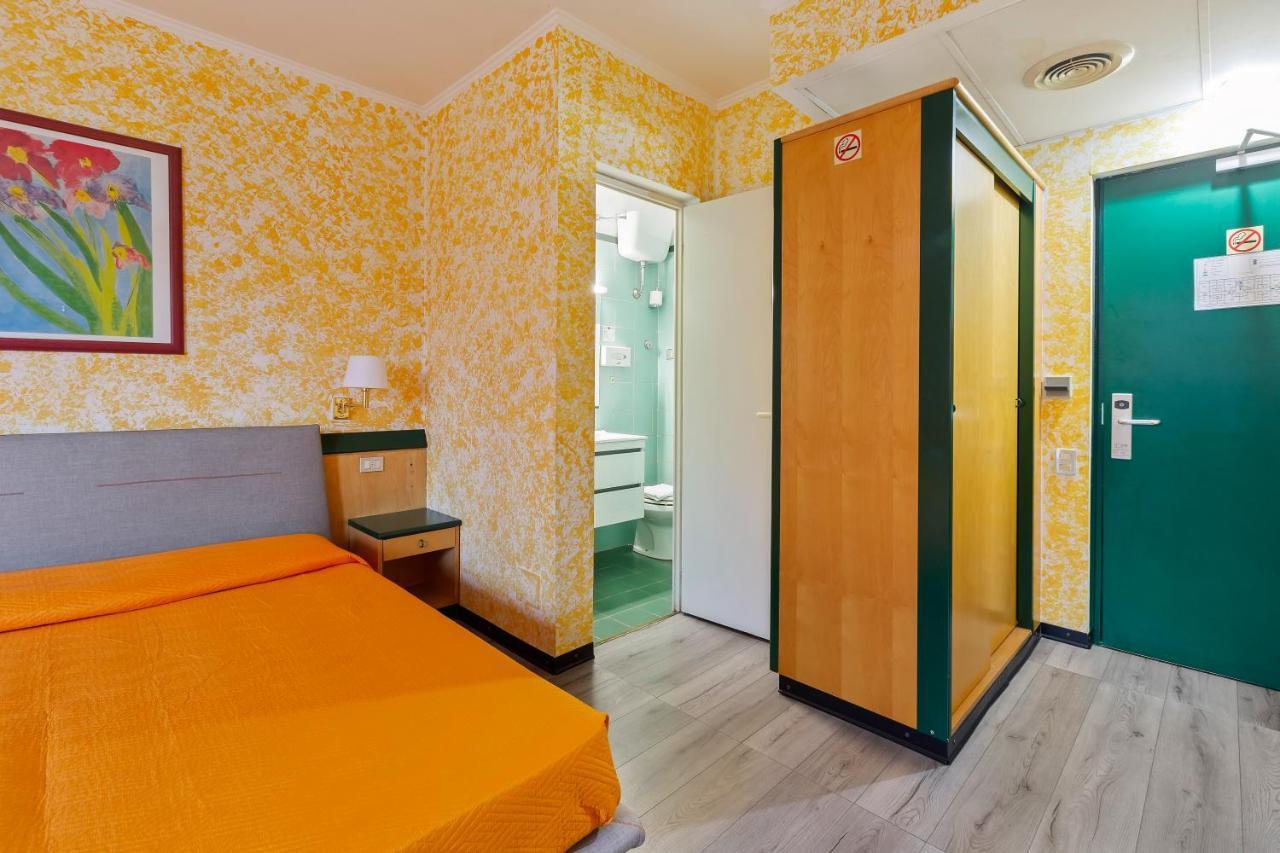 Ginosi Arizona Hotel Milan Extérieur photo